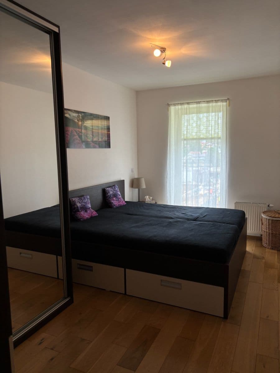 Pronájem bytu 2+kk 44 m², U Sladovny, Praha, Praha Pronájem bytu 2+kk 44 m², U Sladovny, Praha, Praha