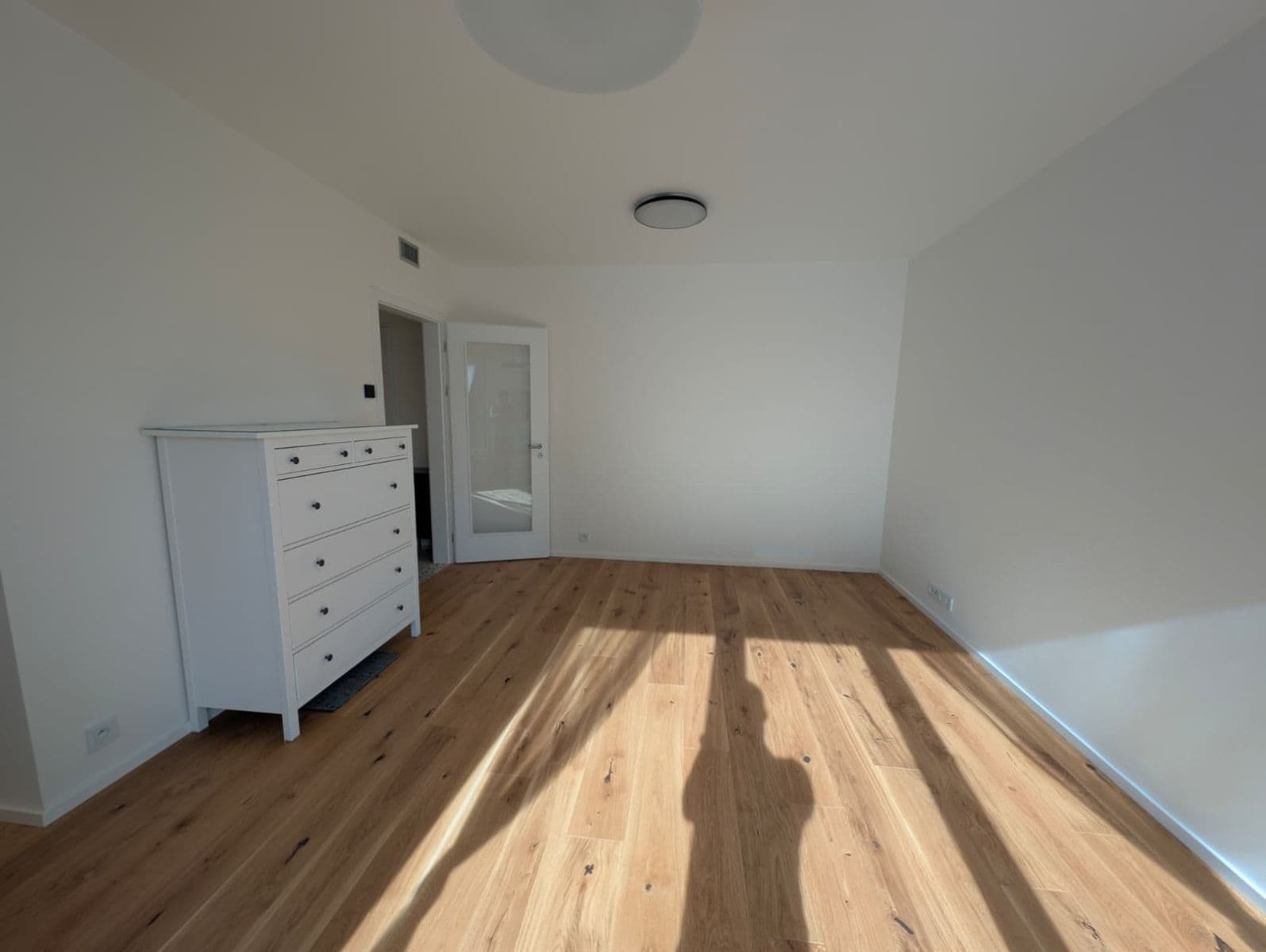 Pronájem bytu 1+kk 29 m², U Komína, Praha, Praha Pronájem bytu 1+kk 29 m², U Komína, Praha, Praha