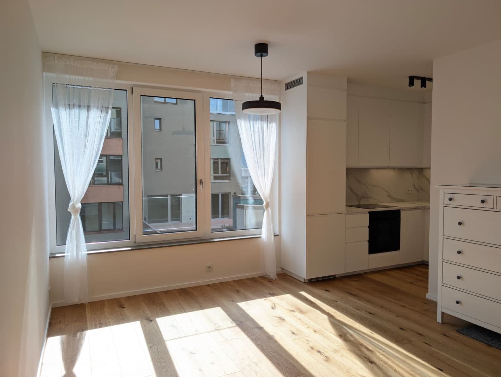 Pronájem bytu 1+kk 29 m², U Komína, Praha, Praha Pronájem bytu 1+kk 29 m², U Komína, Praha, Praha