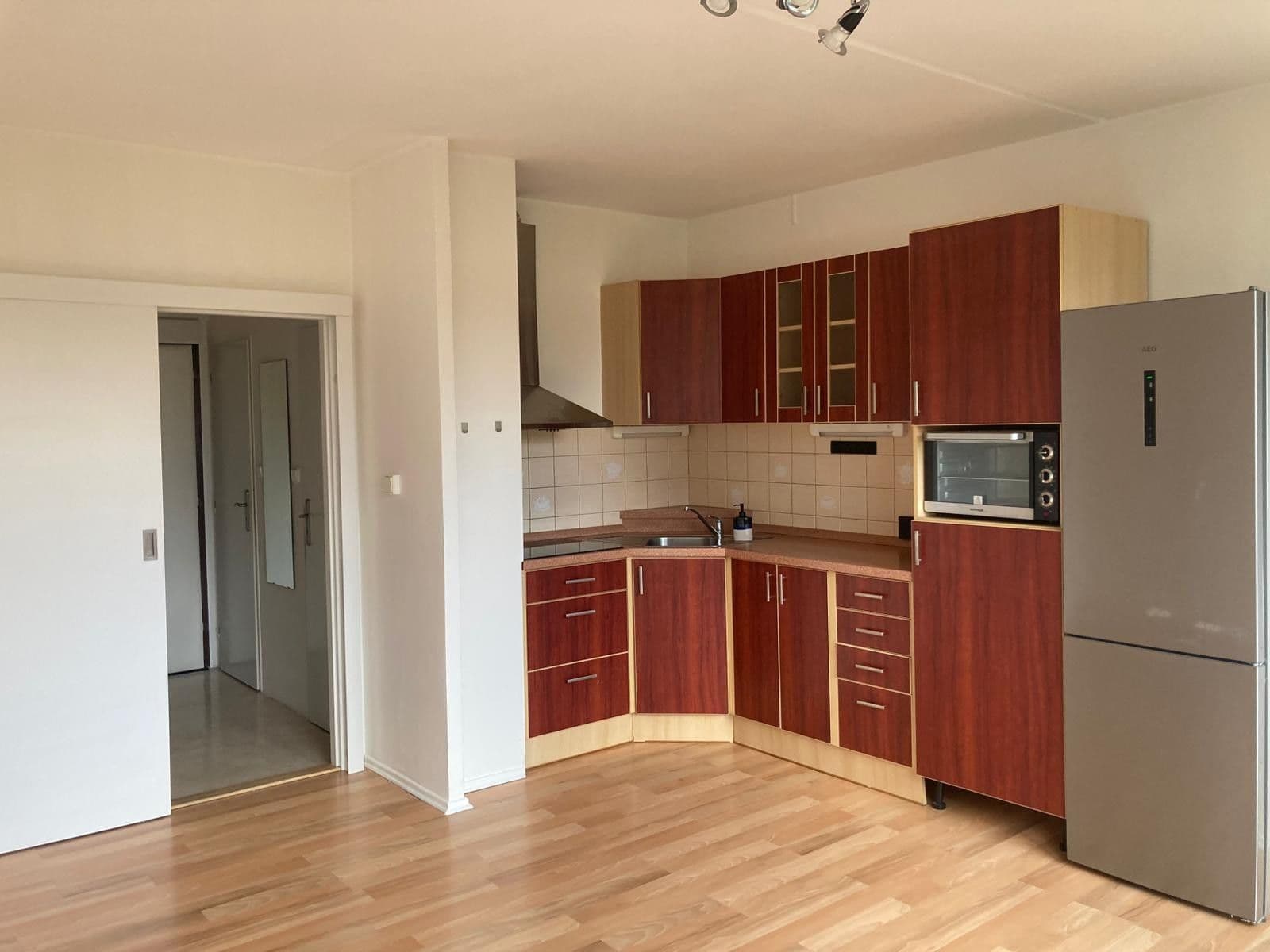 Pronájem bytu 2+kk 45 m², Urbánkova, Praha, Praha Pronájem bytu 2+kk 45 m², Urbánkova, Praha, Praha