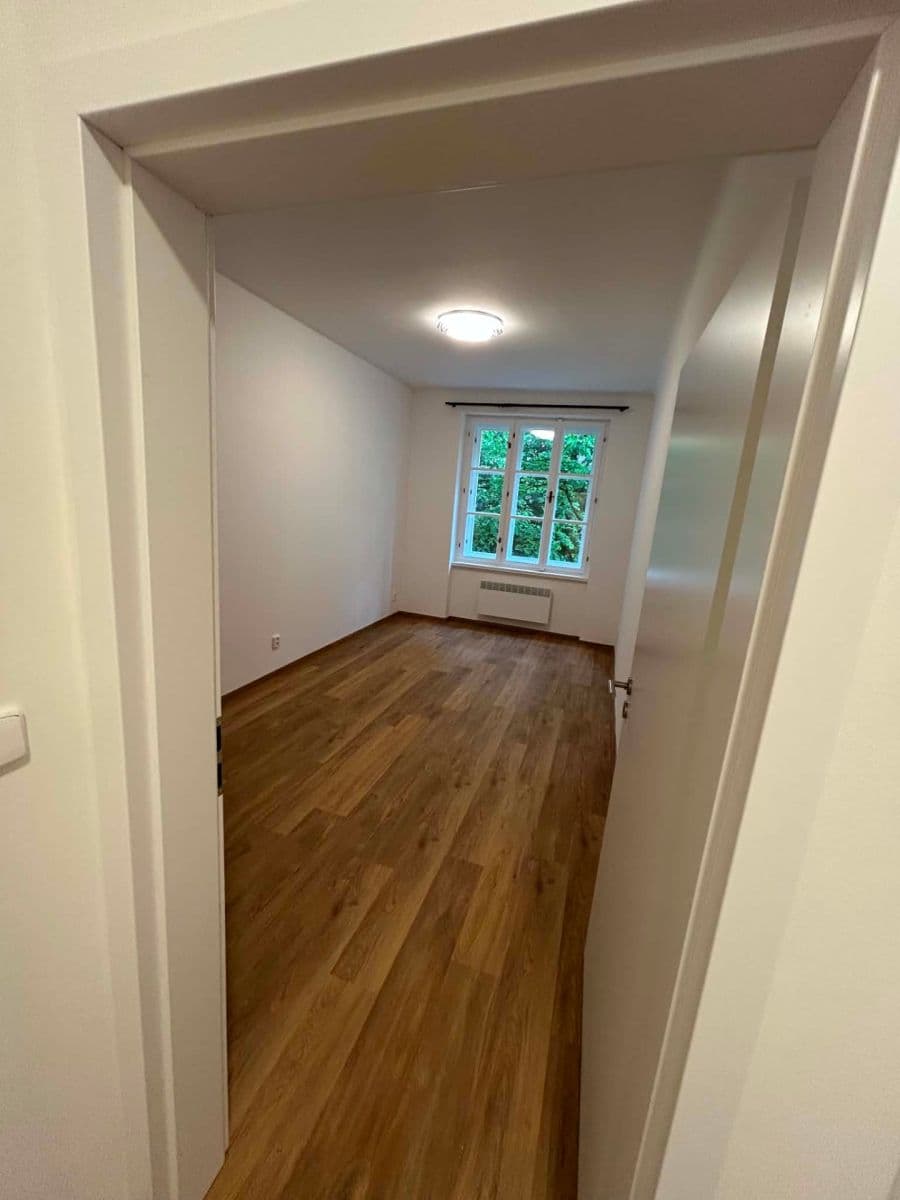 Pronájem bytu 2+kk 43 m², Žerotínova, Praha, Praha Pronájem bytu 2+kk 43 m², Žerotínova, Praha, Praha