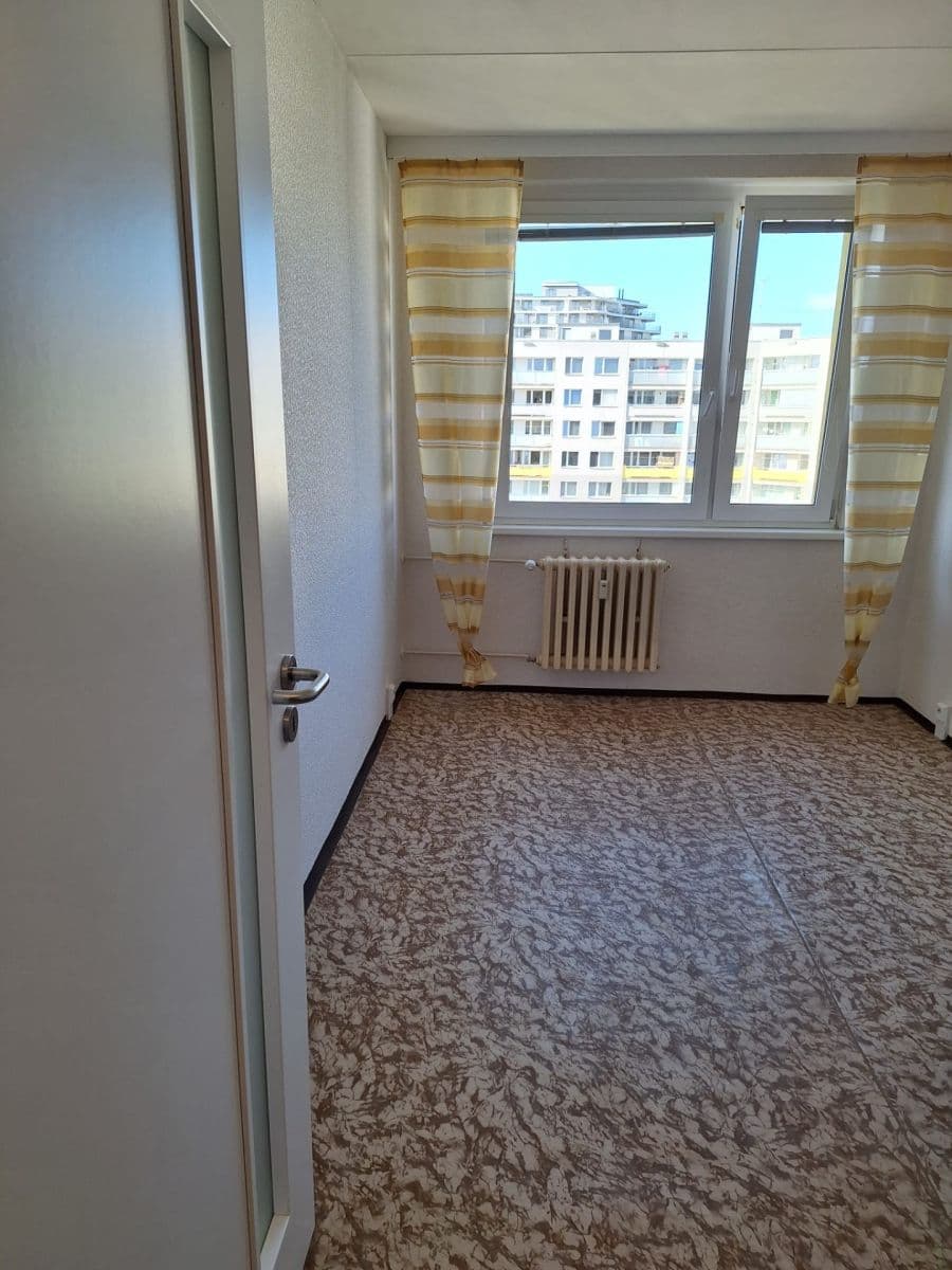 Prodej bytu 2+kk 45 m², U Jezera, Praha, Praha Prodej bytu 2+kk 45 m², U Jezera, Praha, Praha