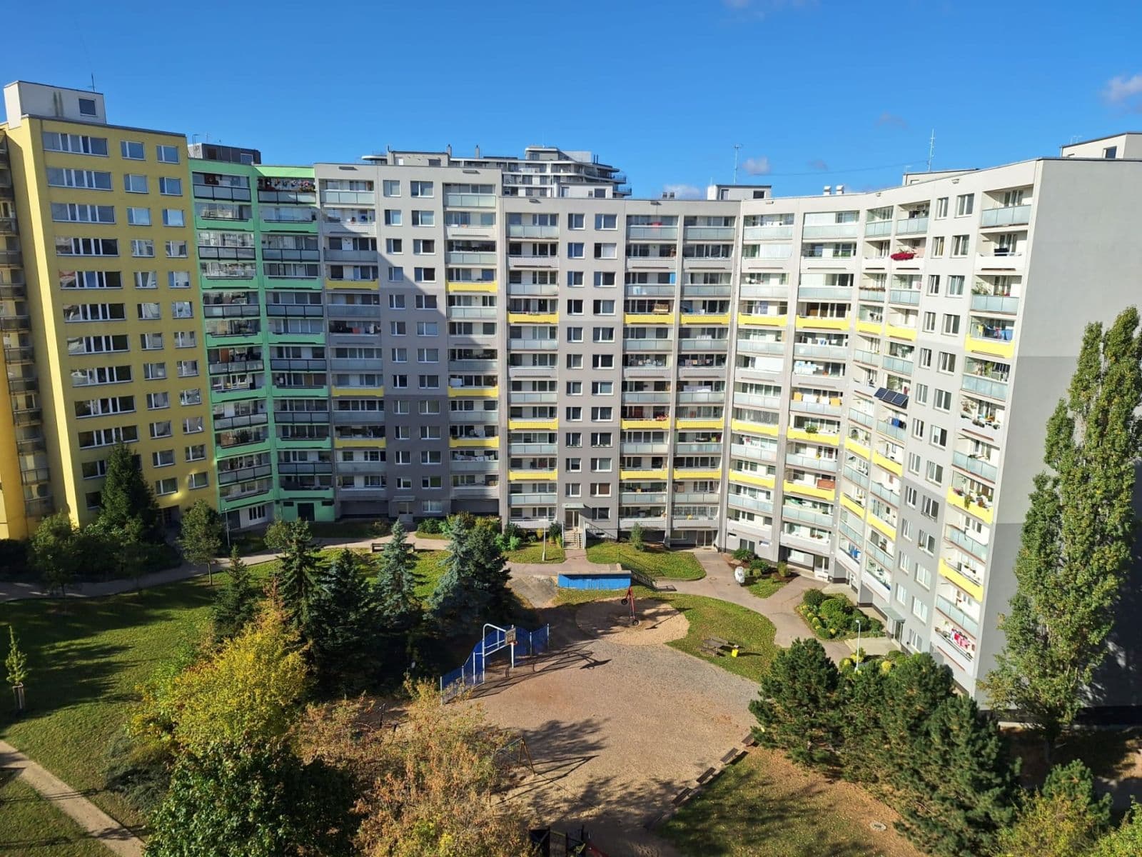 Prodej bytu 2+kk 45 m², U Jezera, Praha, Praha Prodej bytu 2+kk 45 m², U Jezera, Praha, Praha