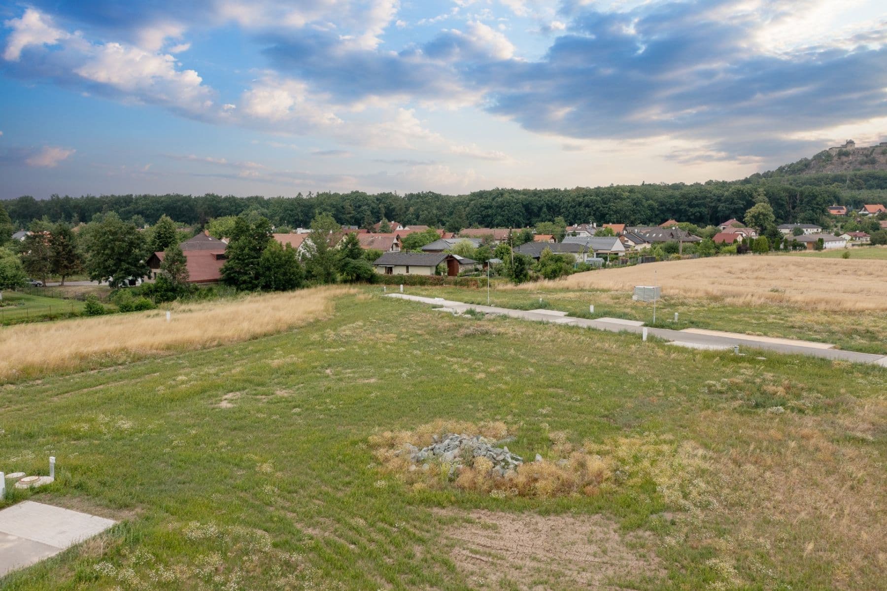 Prodej pozemku 1.152 m², Ráby, Pardubický kraj Prodej pozemku 1.152 m², Ráby, Pardubický kraj