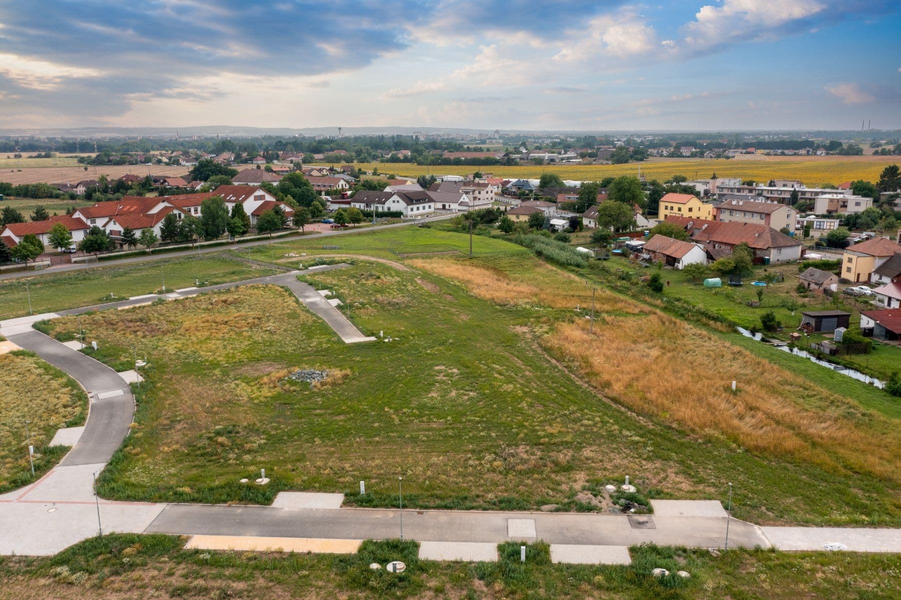 Prodej pozemku 1.152 m², Ráby, Pardubický kraj Prodej pozemku 1.152 m², Ráby, Pardubický kraj