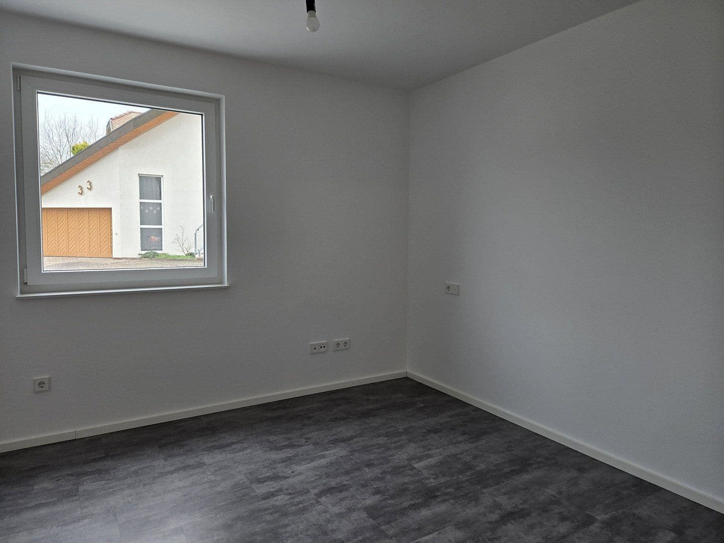Pronájem bytu 3+1 82 m², Schafhaus 39, Ubstadt-Weiher, Bádensko-Württembersko Pronájem bytu 3+1 82 m², Schafhaus 39, Ubstadt-Weiher, Bádensko-Württembersko