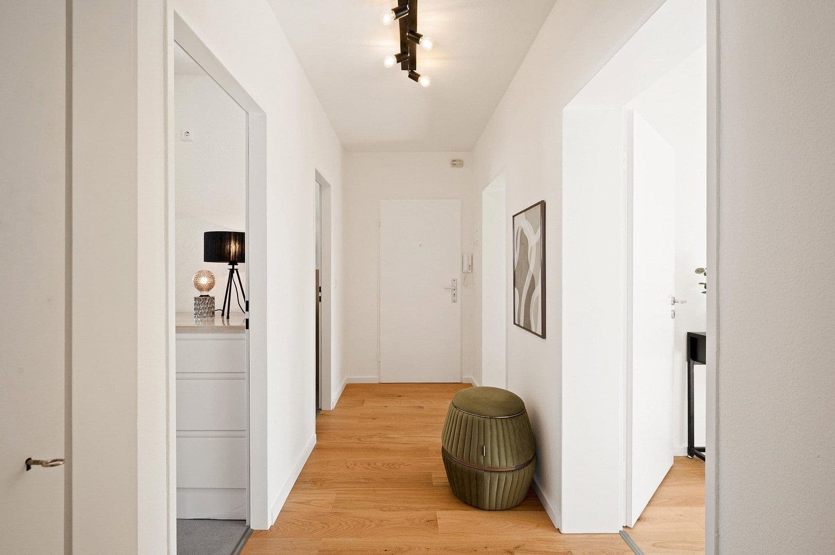 Prodej bytu 3+1 69 m², Heinrich-Hoffmann-Straße 2-4, Frankfurt, Hessen Prodej bytu 3+1 69 m², Heinrich-Hoffmann-Straße 2-4, Frankfurt, Hessen