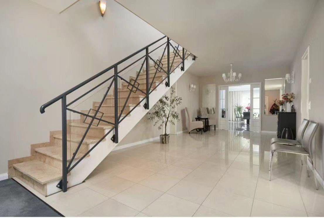 Prodej domu 320 m², pozemek 1.180 m², Berlin, Berlín Prodej domu 320 m², pozemek 1.180 m², Berlin, Berlín