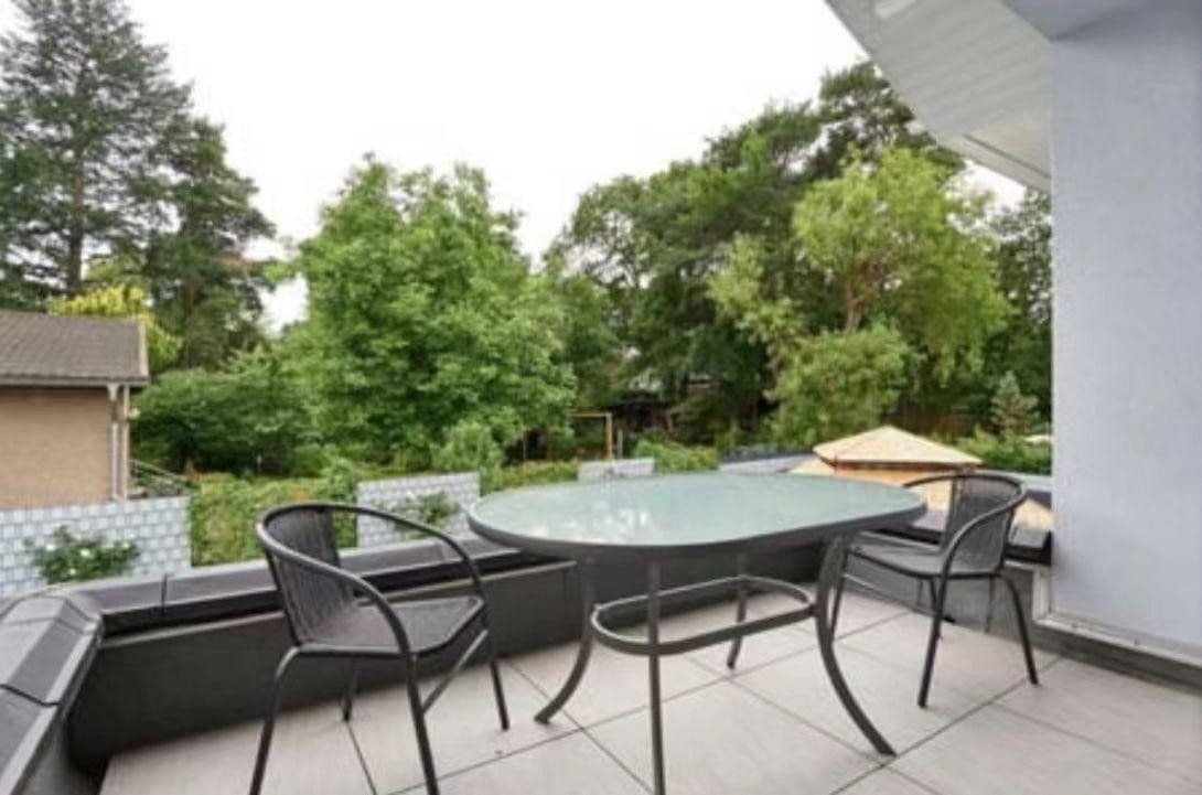 Prodej domu 320 m², pozemek 1.180 m², Berlin, Berlín Prodej domu 320 m², pozemek 1.180 m², Berlin, Berlín