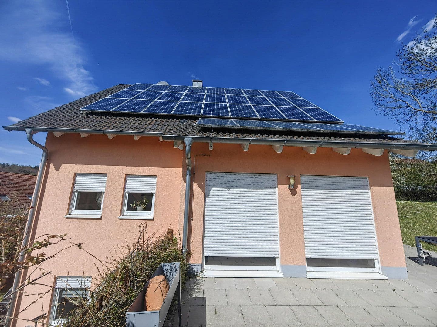 Prodej domu 185 m², pozemek 660 m², In der Beund 9, Kirchheim, Bavorsko Prodej domu 185 m², pozemek 660 m², In der Beund 9, Kirchheim, Bavorsko