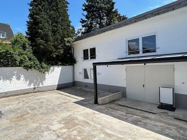 Pronájem kanceláře 185 m², Bergisch Gladbacher Straße 1000, Köln, Severní Porýní-Vestfálsko Pronájem kanceláře 185 m², Bergisch Gladbacher Straße 1000, Köln, Severní Porýní-Vestfálsko