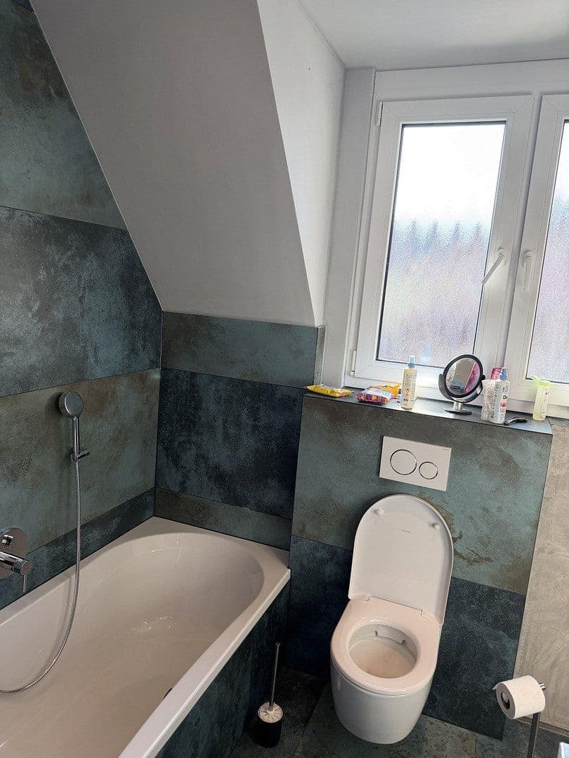 Prodej domu 173 m², pozemek 390 m², Bad Schönborn, Bádensko-Württembersko Prodej domu 173 m², pozemek 390 m², Bad Schönborn, Bádensko-Württembersko