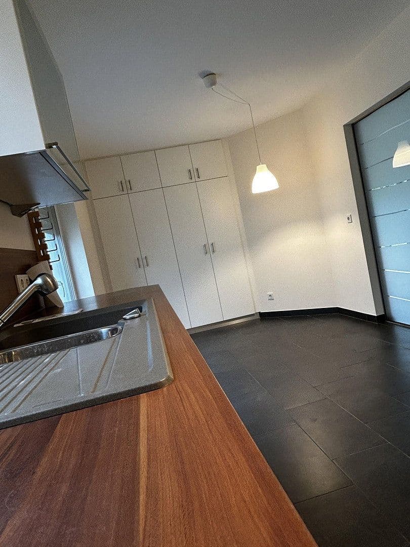 Prodej bytu 5+1 134 m², Am Deibach, Igel, Porýní-Falc Prodej bytu 5+1 134 m², Am Deibach, Igel, Porýní-Falc