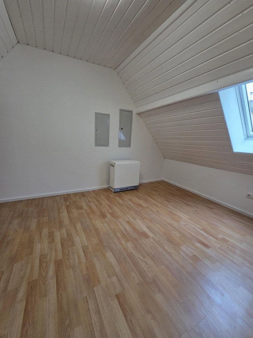 Pronájem bytu 5+1 125 m², Bahnhofstraße 5, Arnstein, Bavorsko Pronájem bytu 5+1 125 m², Bahnhofstraße 5, Arnstein, Bavorsko