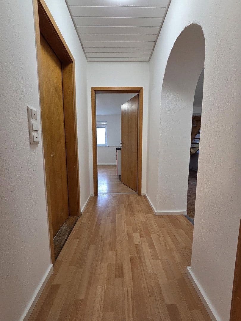 Pronájem bytu 5+1 125 m², Bahnhofstraße 5, Arnstein, Bavorsko Pronájem bytu 5+1 125 m², Bahnhofstraße 5, Arnstein, Bavorsko