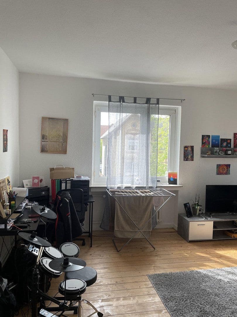 Pronájem bytu 2+1 57 m², Grütterstraße 11, Hameln, Dolní Sasko Pronájem bytu 2+1 57 m², Grütterstraße 11, Hameln, Dolní Sasko