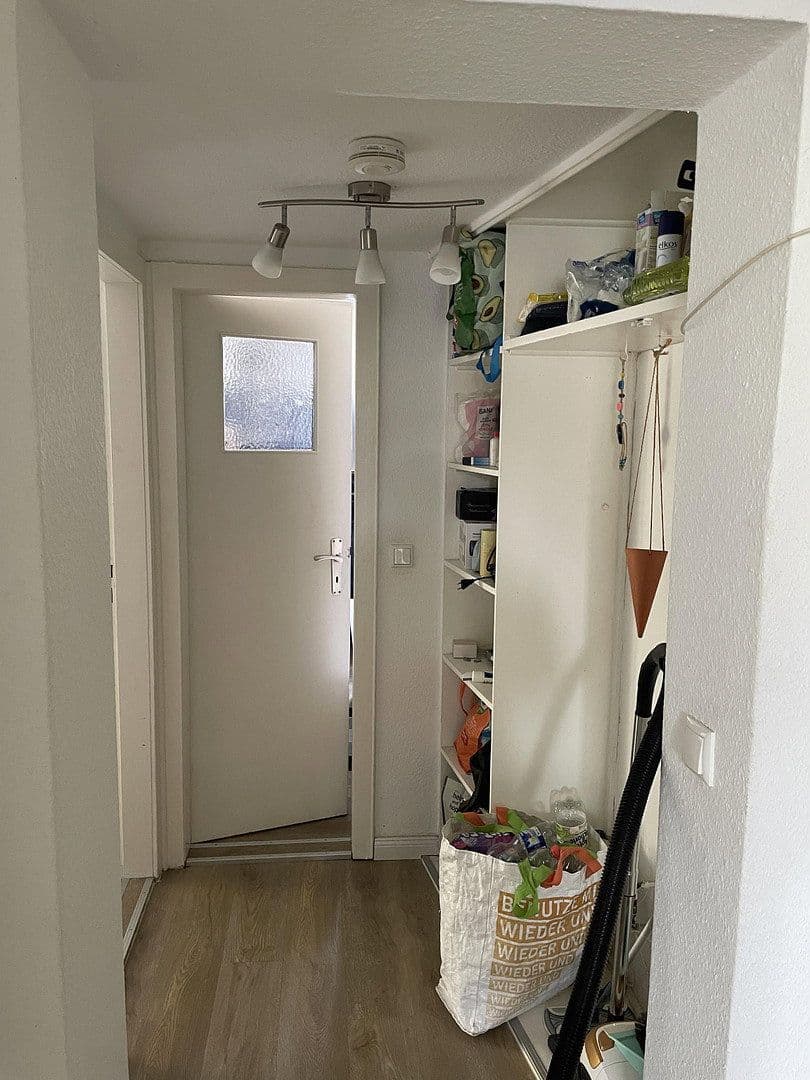 Pronájem bytu 2+1 57 m², Grütterstraße 11, Hameln, Dolní Sasko Pronájem bytu 2+1 57 m², Grütterstraße 11, Hameln, Dolní Sasko