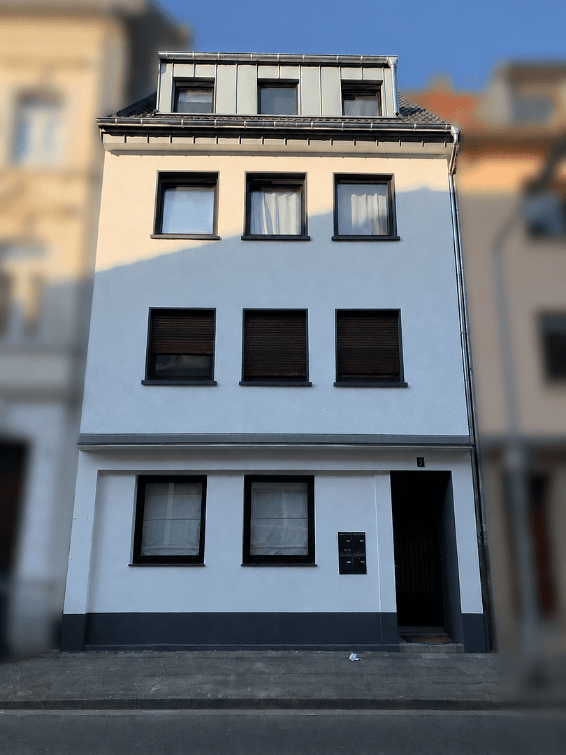 Prodej domu 207 m², pozemek 123 m², Köln, Severní Porýní-Vestfálsko Prodej domu 207 m², pozemek 123 m², Köln, Severní Porýní-Vestfálsko