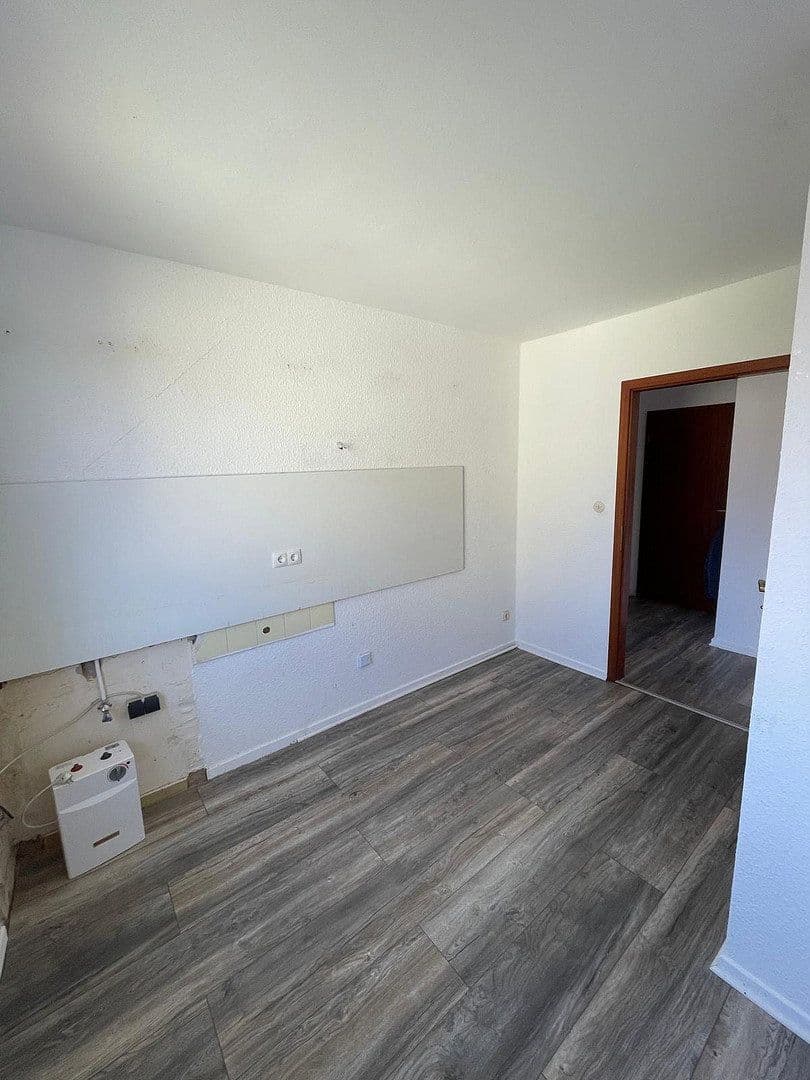 Pronájem bytu 2+1 60 m², Hunoldstraße 55, Hameln, Dolní Sasko Pronájem bytu 2+1 60 m², Hunoldstraße 55, Hameln, Dolní Sasko