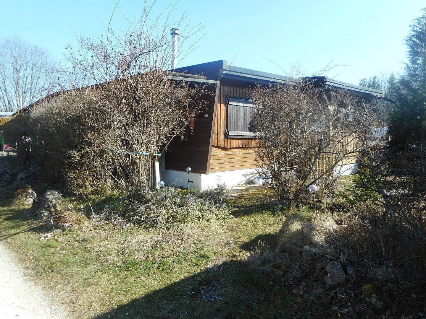 Prodej domu 70 m², pozemek 220 m², Sonnenbühl, Bádensko-Württembersko Prodej domu 70 m², pozemek 220 m², Sonnenbühl, Bádensko-Württembersko