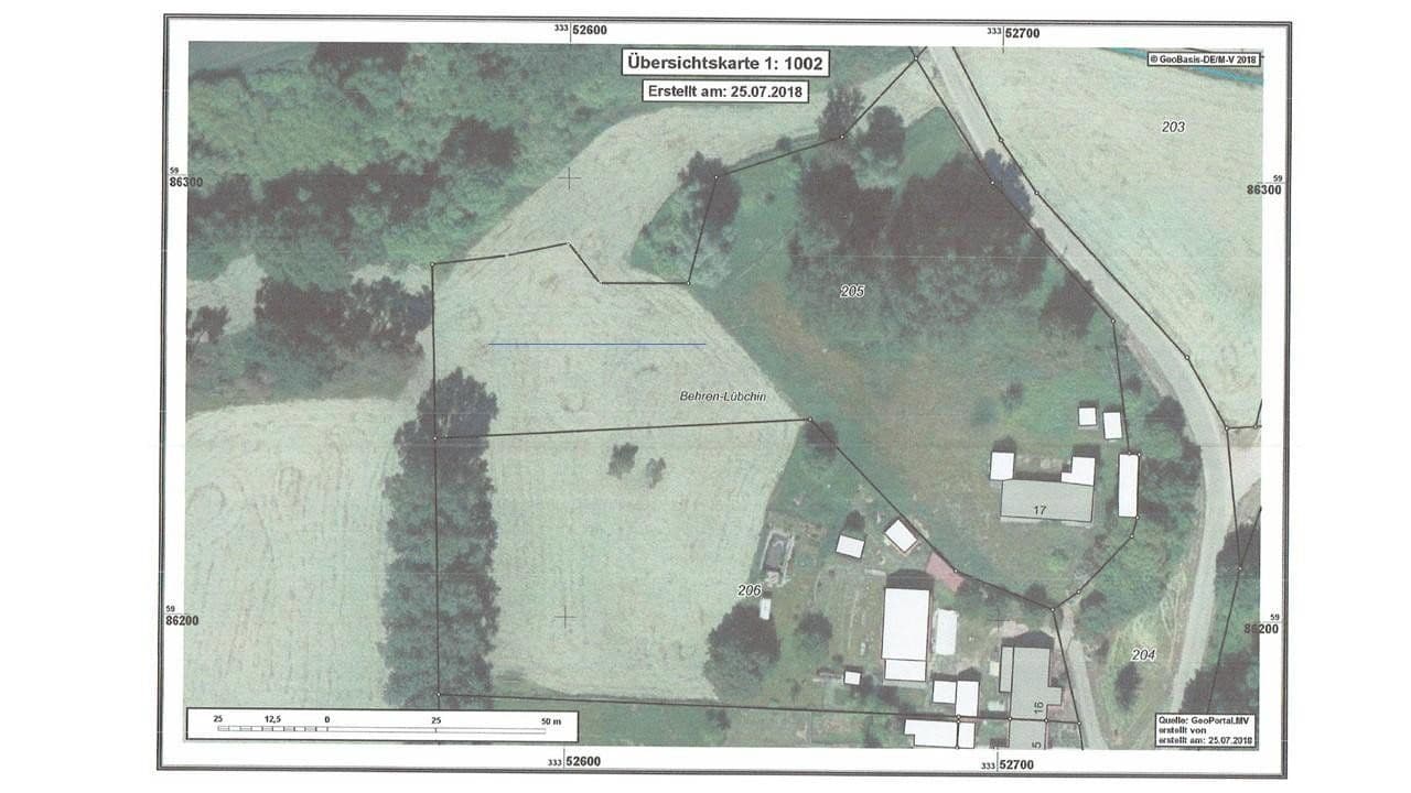 Prodej domu 275 m², pozemek 9.845 m², Behren-Lübchin, Mecklenburg-Vorpommern Prodej domu 275 m², pozemek 9.845 m², Behren-Lübchin, Mecklenburg-Vorpommern