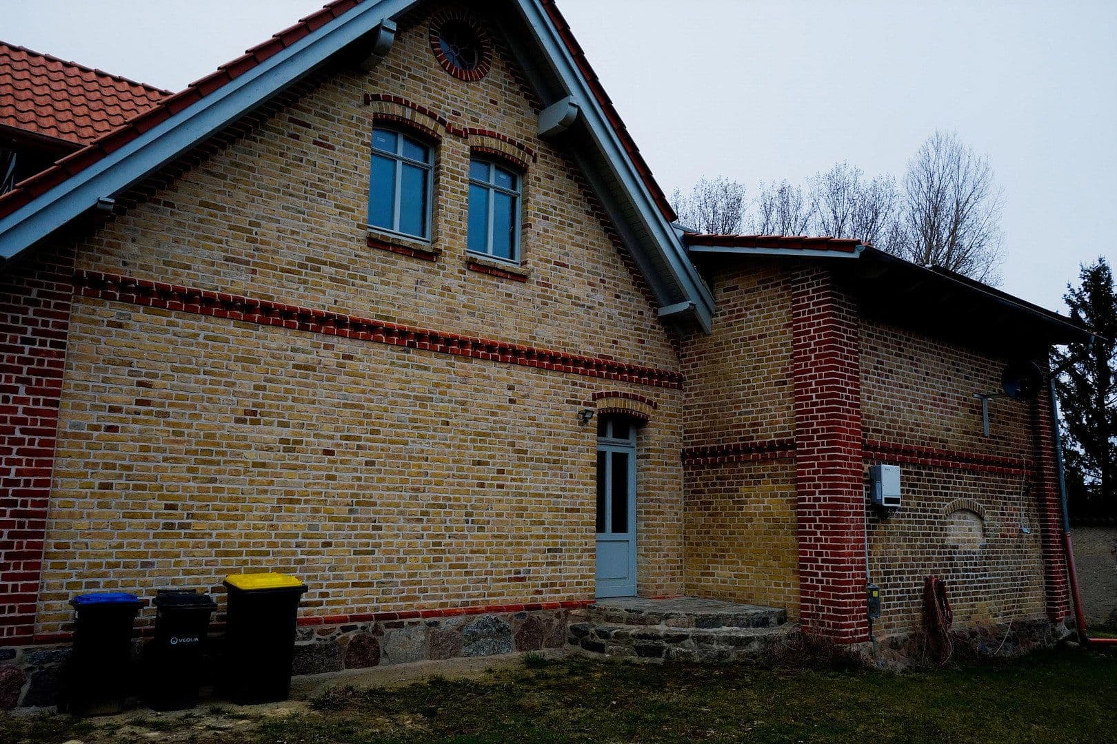 Prodej domu 275 m², pozemek 9.845 m², Behren-Lübchin, Mecklenburg-Vorpommern Prodej domu 275 m², pozemek 9.845 m², Behren-Lübchin, Mecklenburg-Vorpommern