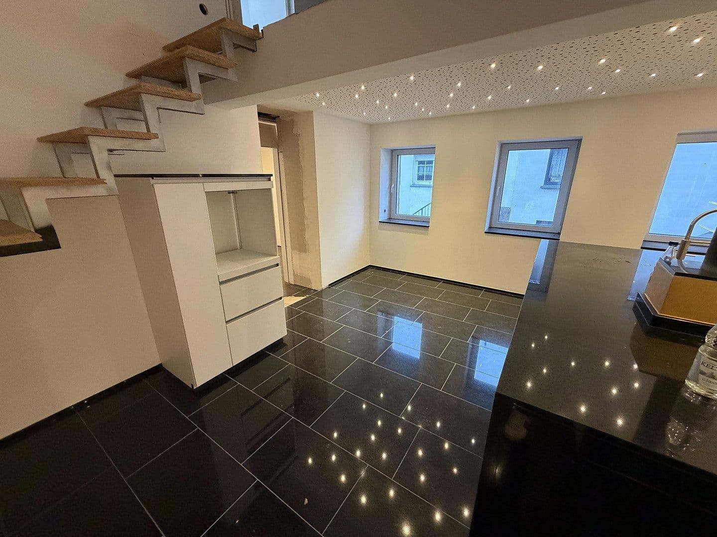Prodej domu 120 m², pozemek 120 m², Breslauer Straße 2, Merchweiler, Země Sársko Prodej domu 120 m², pozemek 120 m², Breslauer Straße 2, Merchweiler, Země Sársko