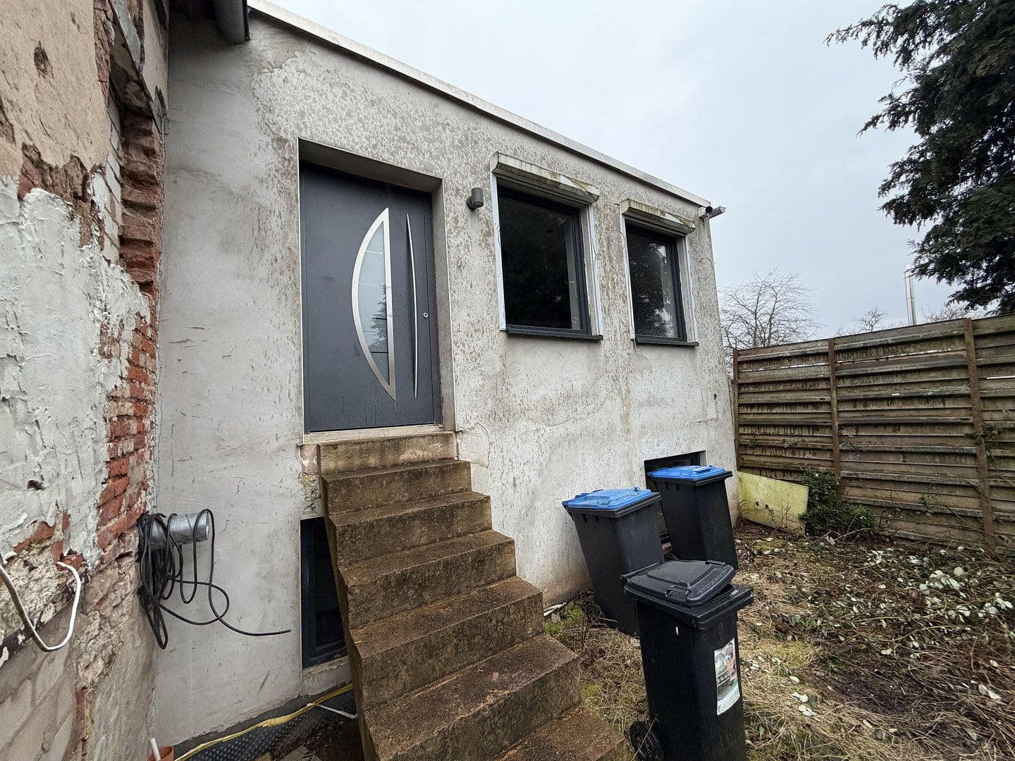 Prodej domu 120 m², pozemek 120 m², Breslauer Straße 2, Merchweiler, Země Sársko Prodej domu 120 m², pozemek 120 m², Breslauer Straße 2, Merchweiler, Země Sársko