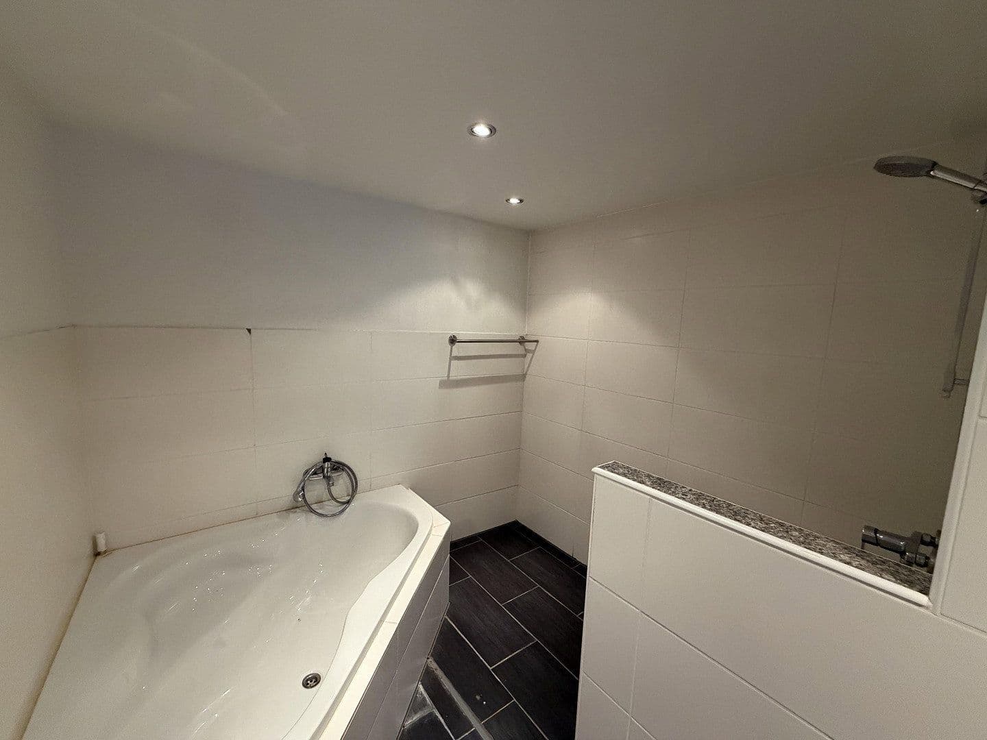 Prodej domu 120 m², pozemek 120 m², Breslauer Straße 2, Merchweiler, Země Sársko Prodej domu 120 m², pozemek 120 m², Breslauer Straße 2, Merchweiler, Země Sársko