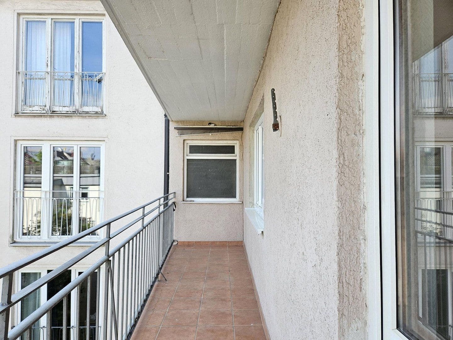 Pronájem bytu 2+1 73 m², Paul-Heyse-Str.19, München, Bavorsko Pronájem bytu 2+1 73 m², Paul-Heyse-Str.19, München, Bavorsko