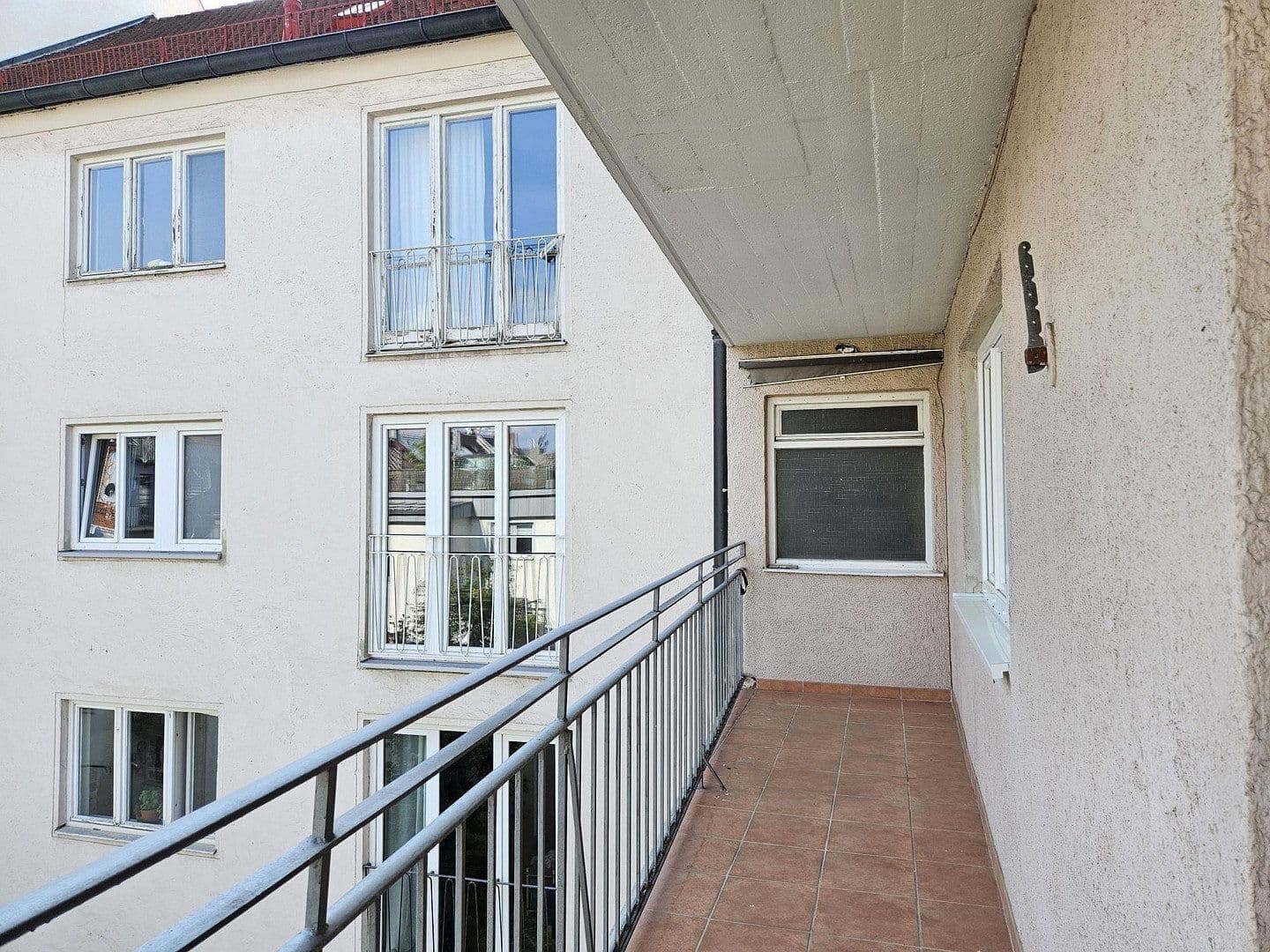 Pronájem bytu 2+1 73 m², Paul-Heyse-Str.19, München, Bavorsko Pronájem bytu 2+1 73 m², Paul-Heyse-Str.19, München, Bavorsko