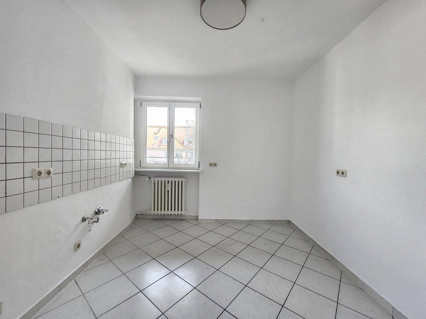 Pronájem bytu 2+1 73 m², Paul-Heyse-Str.19, München, Bavorsko Pronájem bytu 2+1 73 m², Paul-Heyse-Str.19, München, Bavorsko