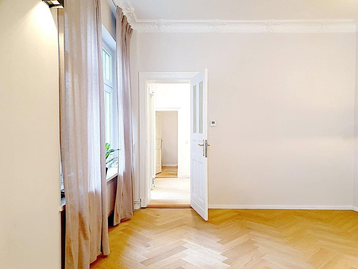 Pronájem bytu 3+1 104 m², Herderstraße 5, Berlin, Berlín Pronájem bytu 3+1 104 m², Herderstraße 5, Berlin, Berlín
