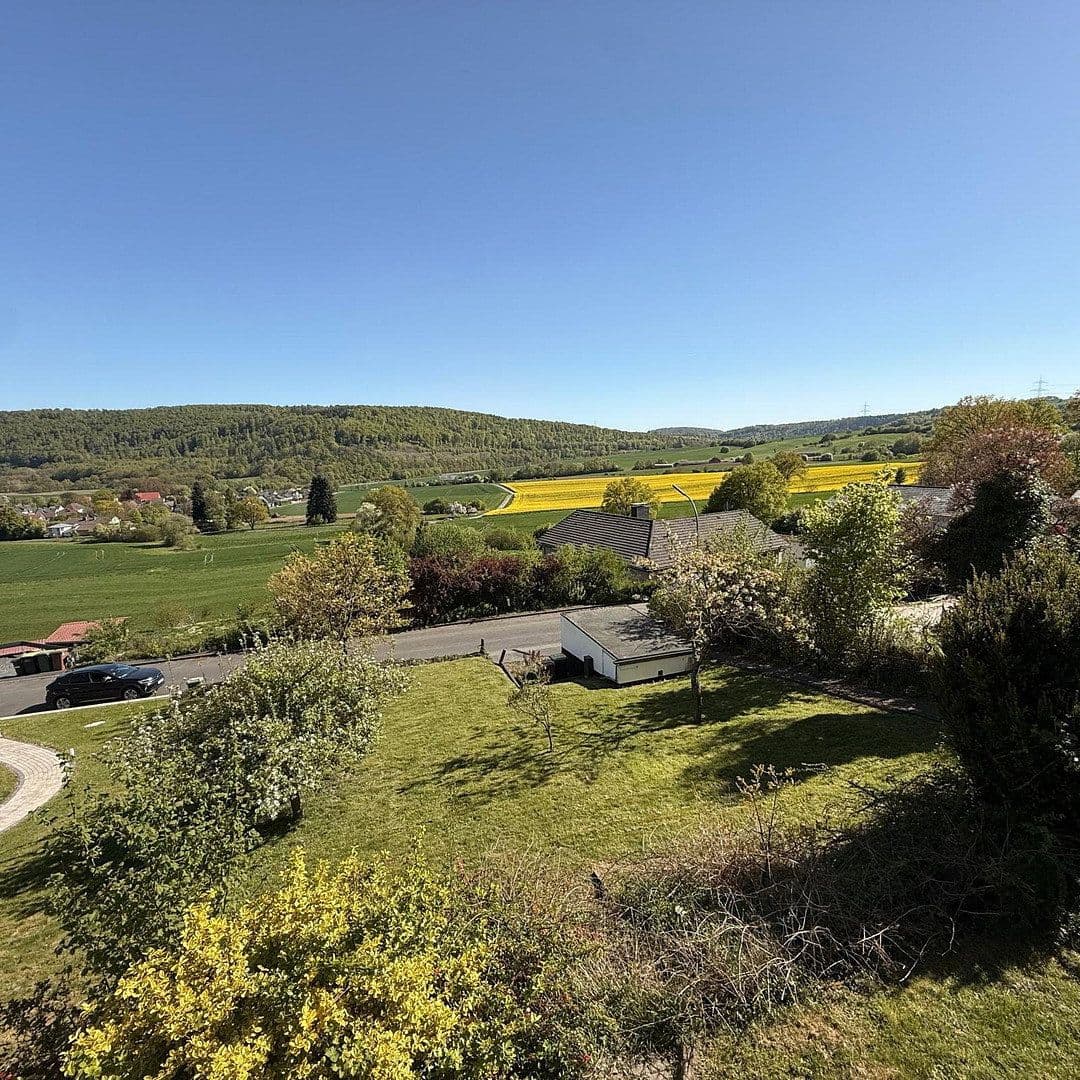Prodej domu 142 m², pozemek 1.284 m², Rehwinkel, Fuldatal, Hessen Prodej domu 142 m², pozemek 1.284 m², Rehwinkel, Fuldatal, Hessen