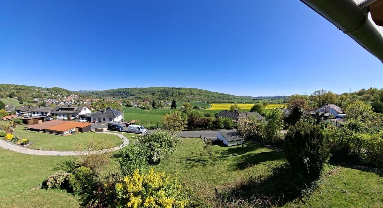 Prodej domu 142 m², pozemek 1.284 m², Rehwinkel, Fuldatal, Hessen Prodej domu 142 m², pozemek 1.284 m², Rehwinkel, Fuldatal, Hessen