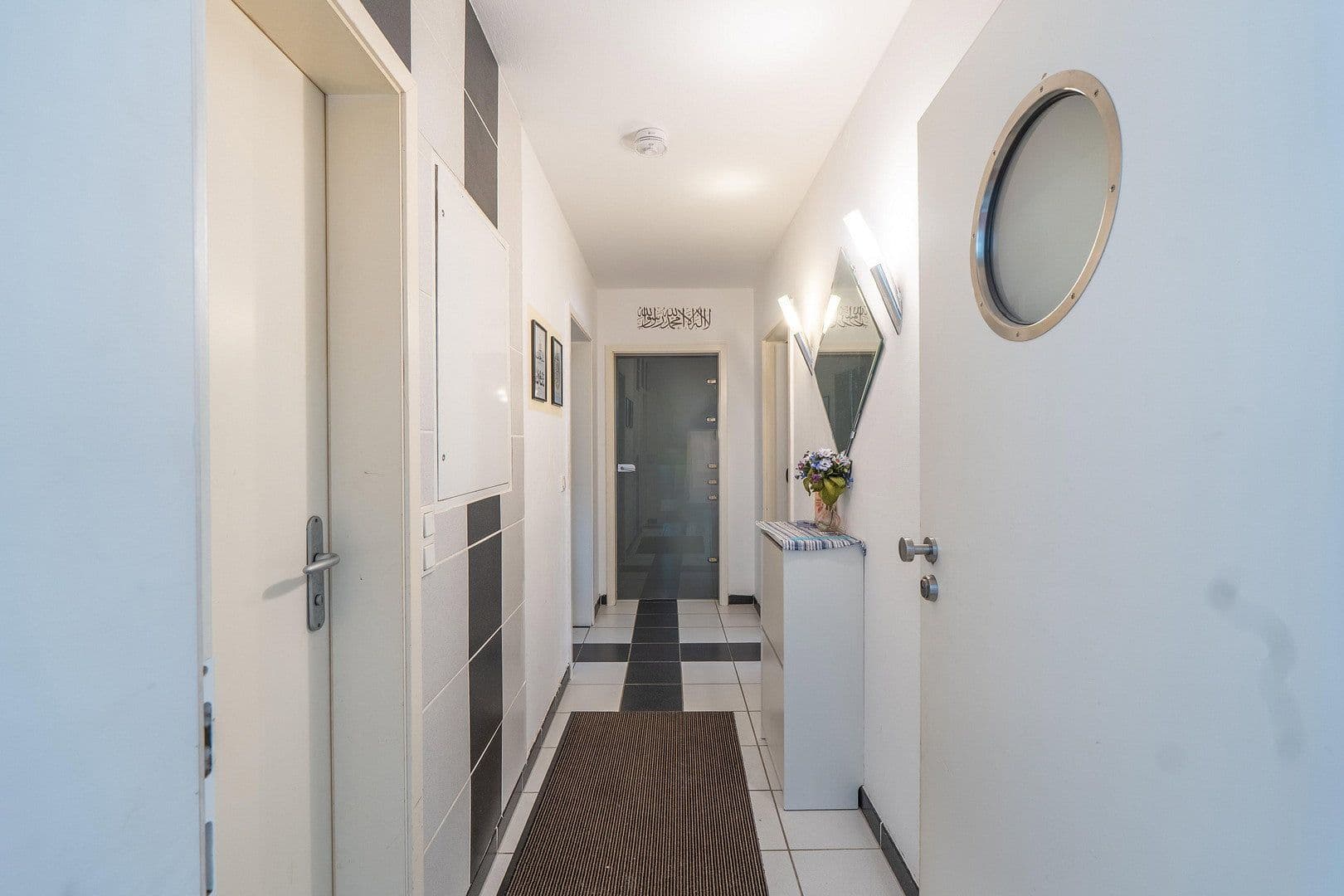 Prodej bytu 2+1 48 m², Burgstraße 4, Maannheim, Bádensko-Württembersko Prodej bytu 2+1 48 m², Burgstraße 4, Maannheim, Bádensko-Württembersko