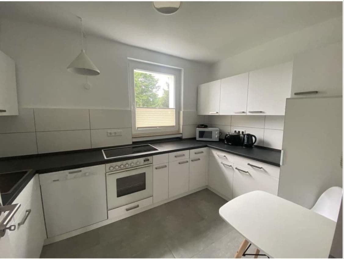 Pronájem bytu 2+kk 108 m², Bielefeld, Severní Porýní-Vestfálsko Pronájem bytu 2+kk 108 m², Bielefeld, Severní Porýní-Vestfálsko