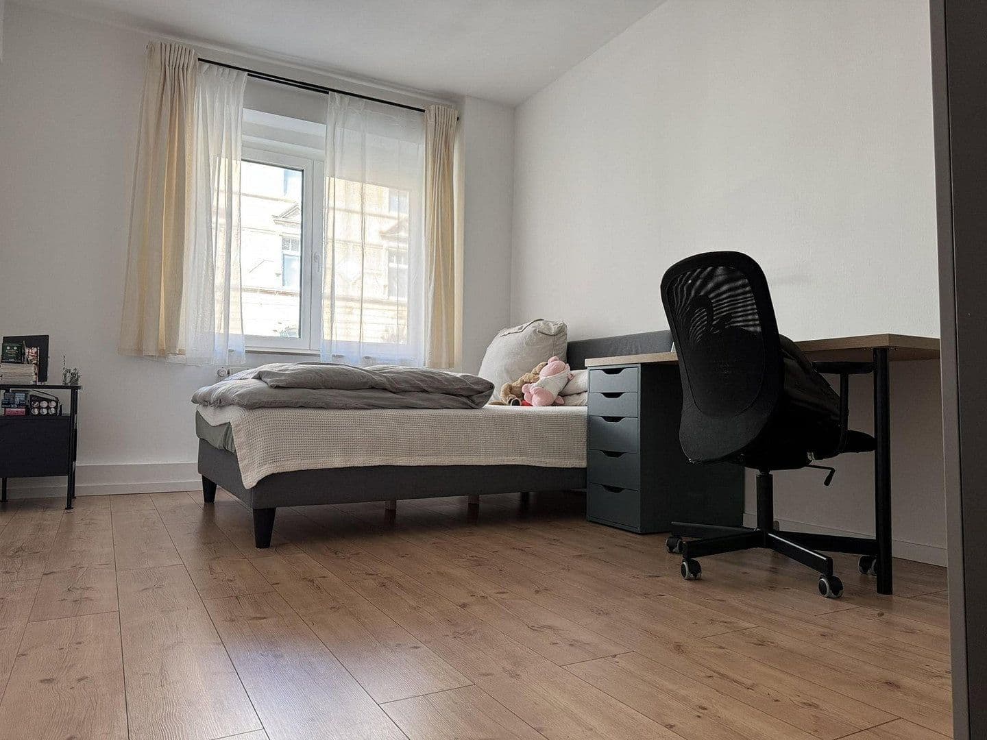 Pronájem bytu 3+kk 90 m², Bilker Allee 53, Düsseldorf, Severní Porýní-Vestfálsko Pronájem bytu 3+kk 90 m², Bilker Allee 53, Düsseldorf, Severní Porýní-Vestfálsko