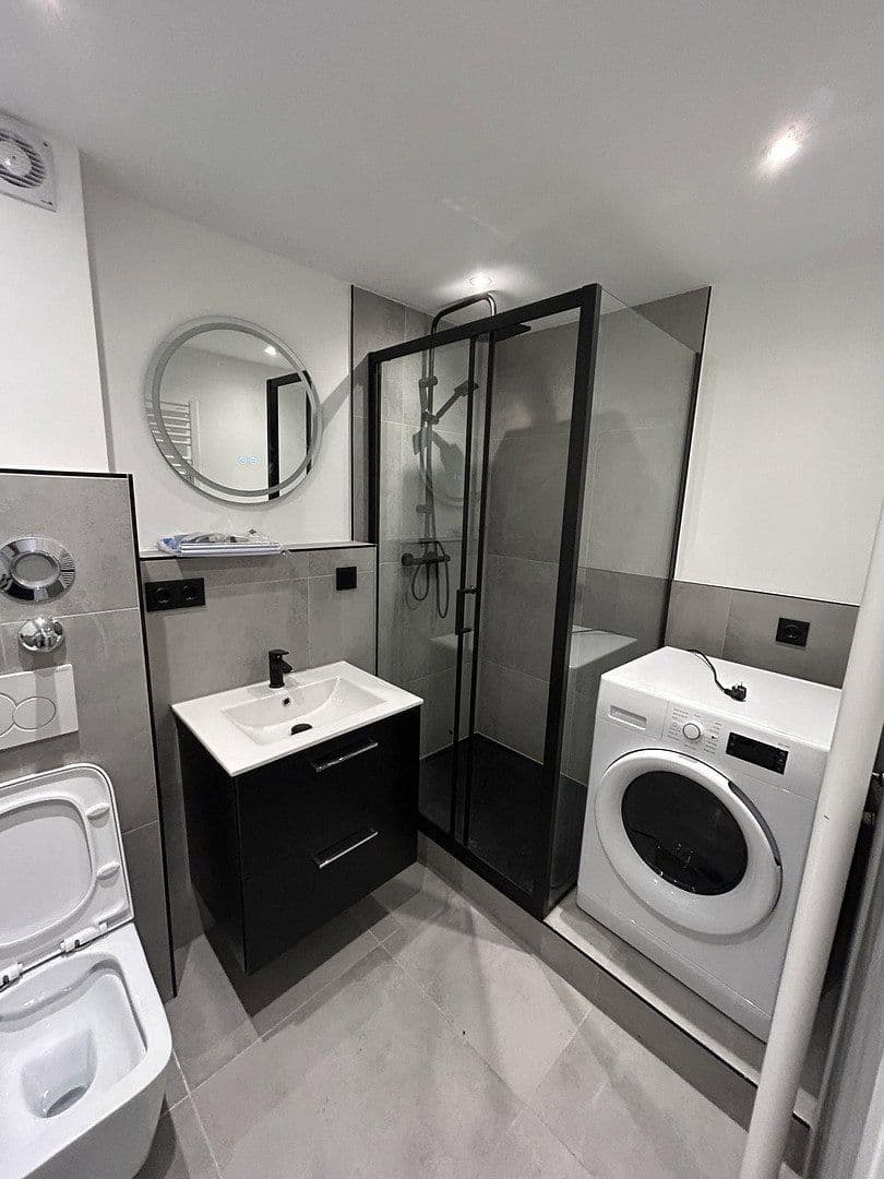 Pronájem bytu 4+1 13 m², Waldschulstr. 54, München, Bavorsko Pronájem bytu 4+1 13 m², Waldschulstr. 54, München, Bavorsko