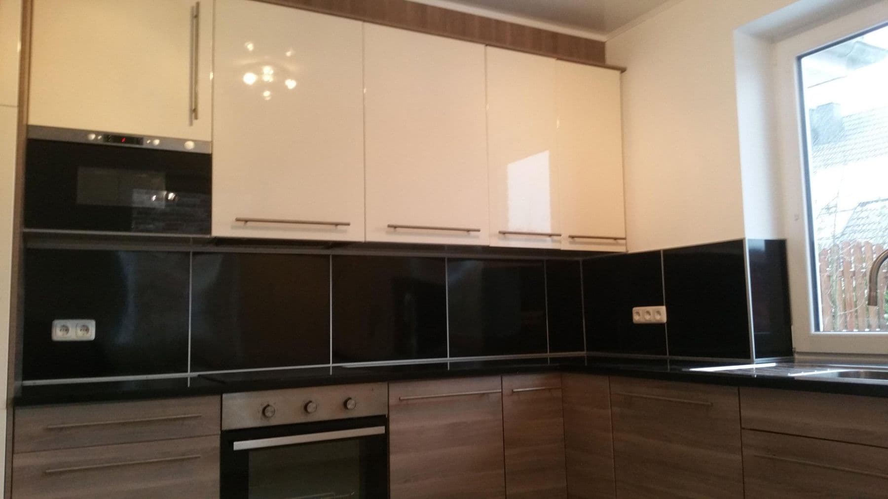 Prodej domu 135 m², pozemek 314 m², Schwentinental, Šlesvicko-Holštýnsko Prodej domu 135 m², pozemek 314 m², Schwentinental, Šlesvicko-Holštýnsko