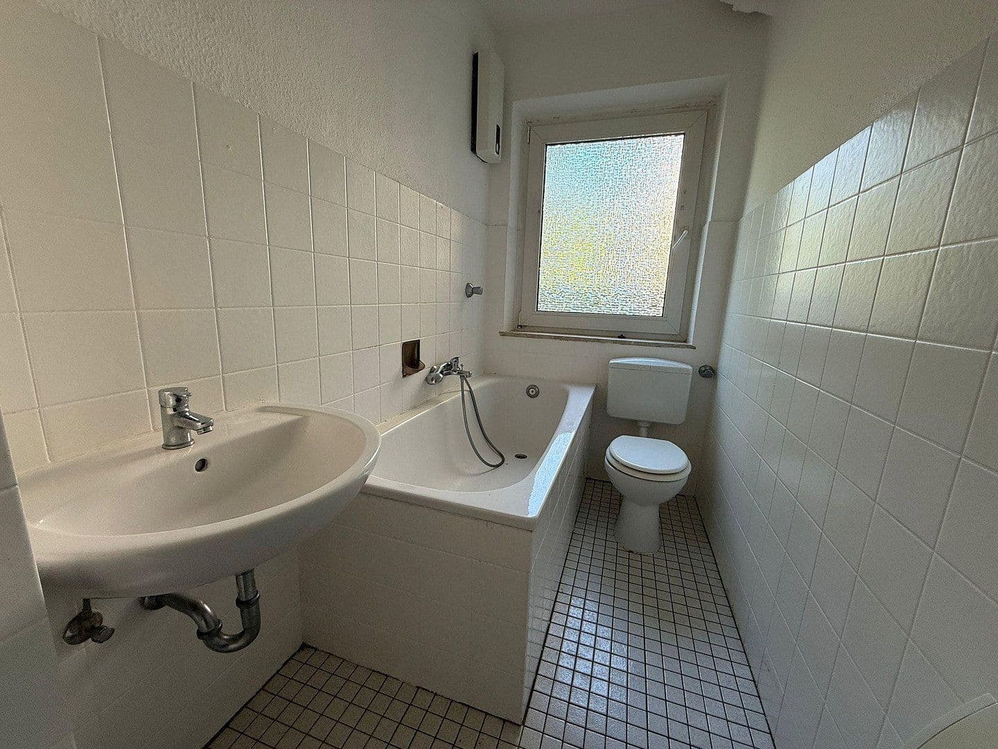 Pronájem bytu 2+1 46 m², Hegenbeckstr. 26, Essen, Severní Porýní-Vestfálsko Pronájem bytu 2+1 46 m², Hegenbeckstr. 26, Essen, Severní Porýní-Vestfálsko