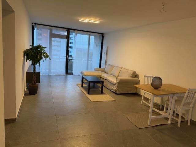 Prodej bytu 2+1 65 m², Erich-Ollenhauer-Str. 32e, Wiesbaden, Hessen Prodej bytu 2+1 65 m², Erich-Ollenhauer-Str. 32e, Wiesbaden, Hessen