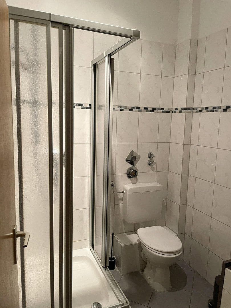 Prodej domu 497 m², pozemek 655 m², Simmerath, Severní Porýní-Vestfálsko Prodej domu 497 m², pozemek 655 m², Simmerath, Severní Porýní-Vestfálsko