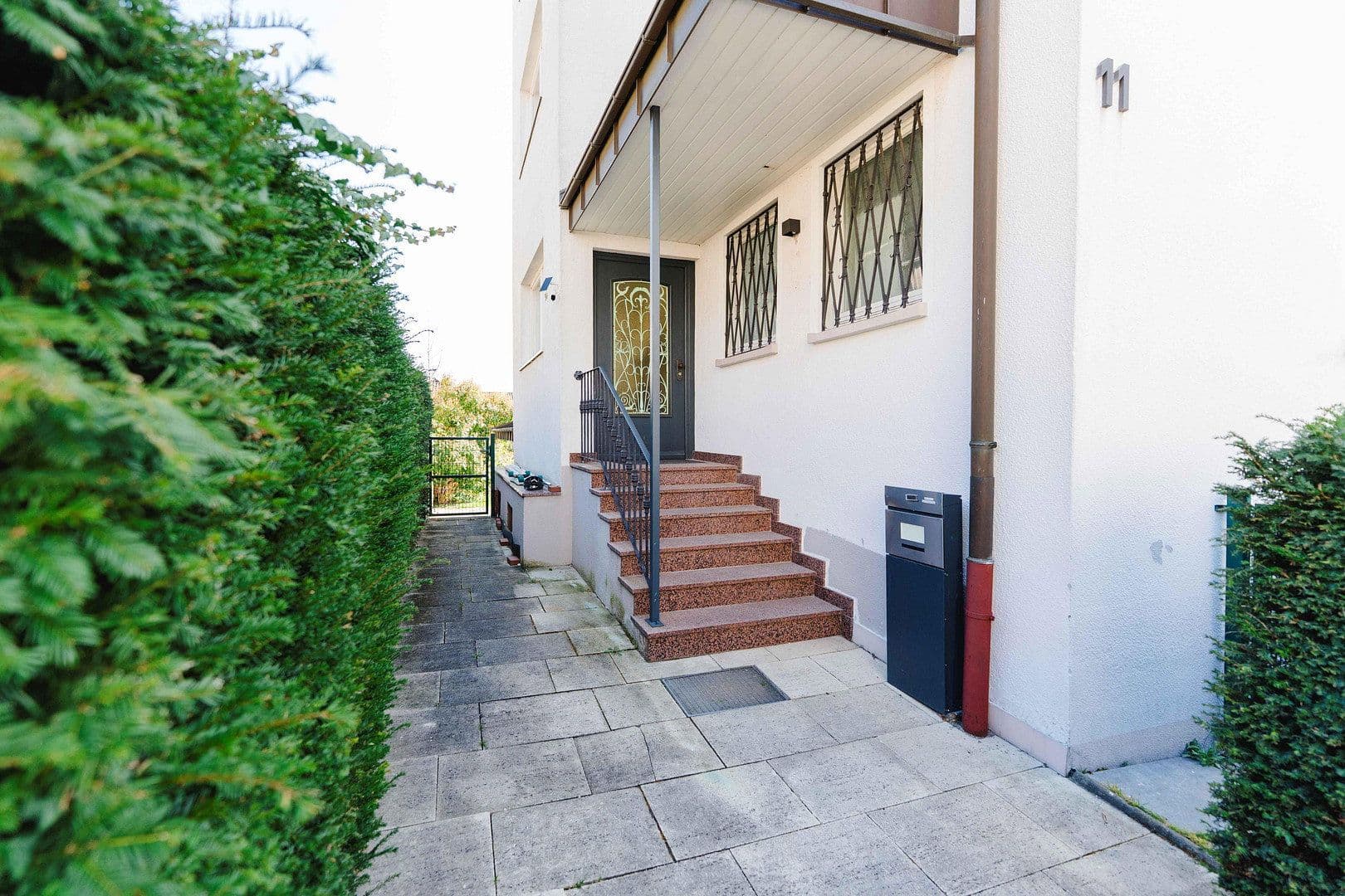 Pronájem domu 128 m², pozemek 550 m², Friedenstrasse 11, Pforzheim, Bádensko-Württembersko Pronájem domu 128 m², pozemek 550 m², Friedenstrasse 11, Pforzheim, Bádensko-Württembersko