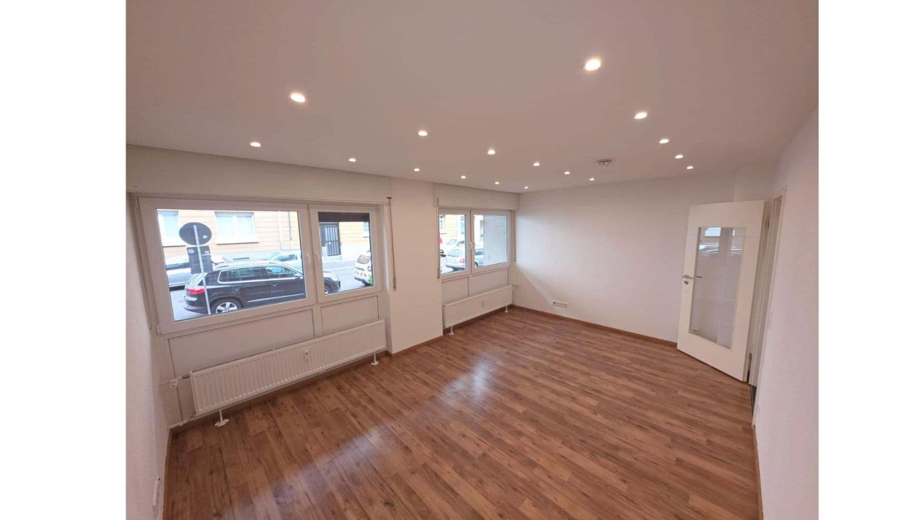 Prodej bytu 1+1 28 m², Karlsruhe, Bádensko-Württembersko Prodej bytu 1+1 28 m², Karlsruhe, Bádensko-Württembersko