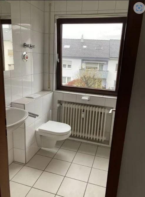 Pronájem bytu 2+1 55 m², Landstuhler Straße 2, Stuttgart-Weilimdorf, Bádensko-Württembersko Pronájem bytu 2+1 55 m², Landstuhler Straße 2, Stuttgart-Weilimdorf, Bádensko-Württembersko