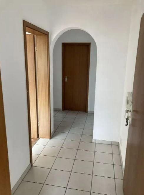 Pronájem bytu 2+1 55 m², Landstuhler Straße 2, Stuttgart-Weilimdorf, Bádensko-Württembersko Pronájem bytu 2+1 55 m², Landstuhler Straße 2, Stuttgart-Weilimdorf, Bádensko-Württembersko