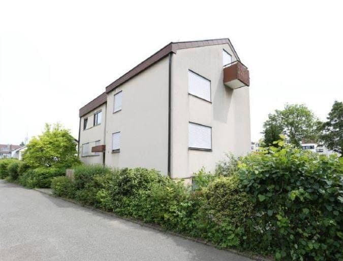 Pronájem bytu 2+1 55 m², Landstuhler Straße 2, Stuttgart-Weilimdorf, Bádensko-Württembersko Pronájem bytu 2+1 55 m², Landstuhler Straße 2, Stuttgart-Weilimdorf, Bádensko-Württembersko