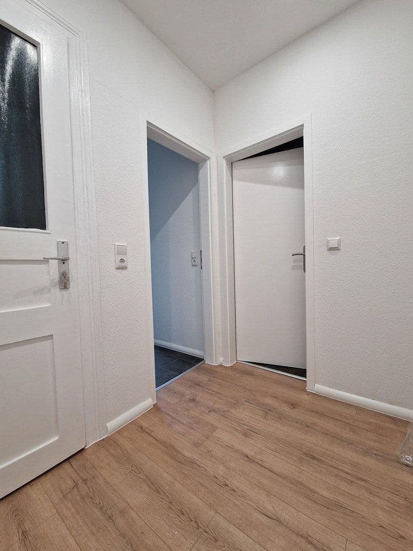 Pronájem bytu 2+1 47 m², Sommerlindenstraße 7, Leipzig, Sasko Pronájem bytu 2+1 47 m², Sommerlindenstraße 7, Leipzig, Sasko