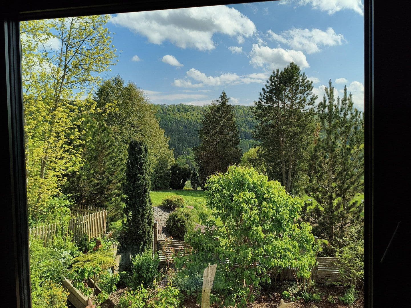 Prodej domu 180 m², pozemek 1.000 m², Wächtersbergstr. 46, Wildberg, Bádensko-Württembersko Prodej domu 180 m², pozemek 1.000 m², Wächtersbergstr. 46, Wildberg, Bádensko-Württembersko